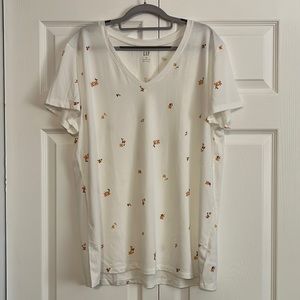 GAP XXL white and flower favorite tee shirt. New with tags.